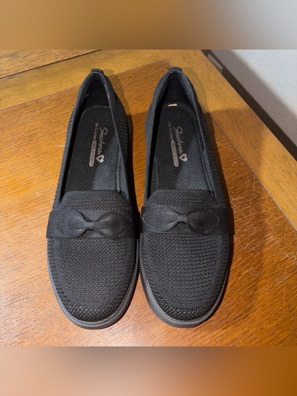 Skechers Women's Black Knit Slip-On Loafers with Bow Accent
